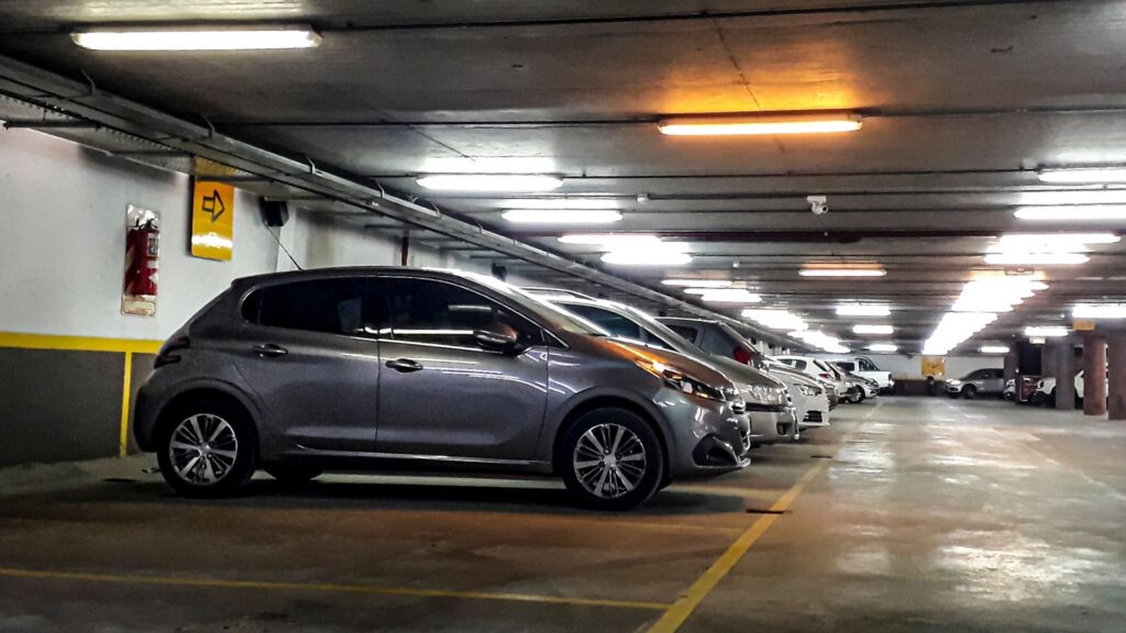 maquinaria limpieza parking